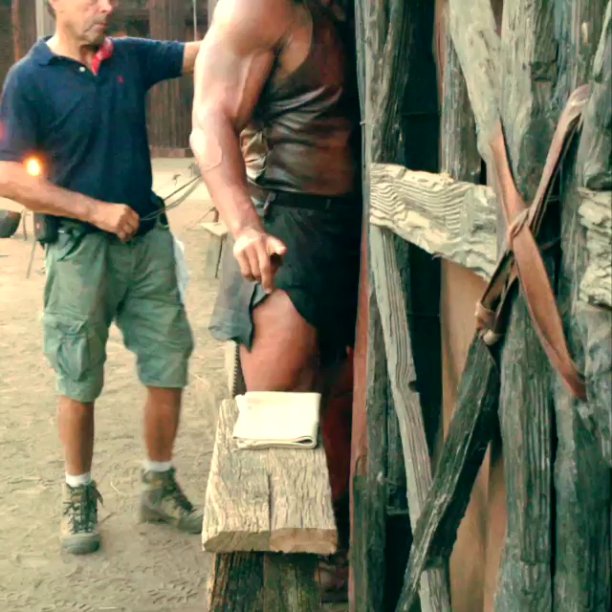 Dwayne Johnson dalam Hercules: The Thracian Wars