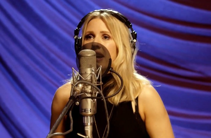 Ellie Goulding Releases New 'Delirium' Single 'Army'