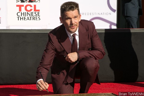Ethan Hawke Honored With a Hand and Footprint Ceremony