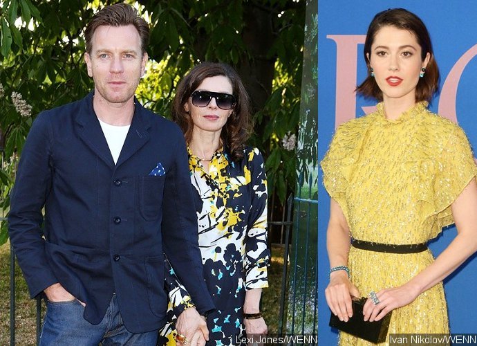 Report: Ewan McGregor Splits From Wife After Kissing Co-Star Mary Elizabeth Winstead