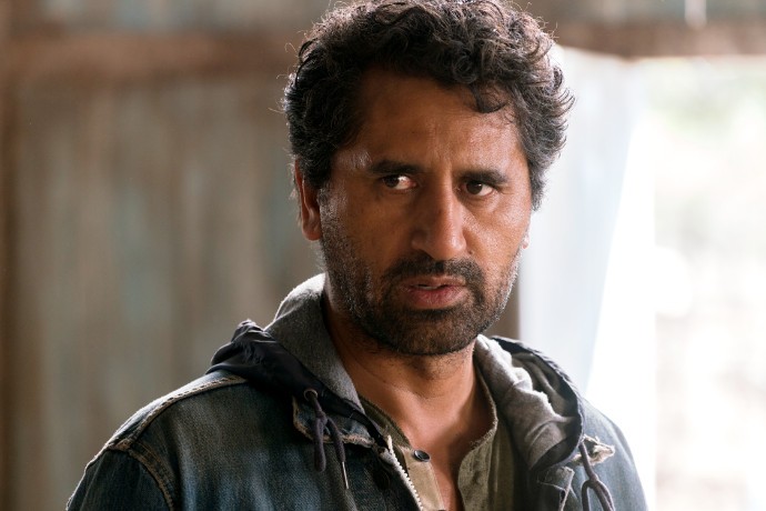 'Fear the Walking Dead' Boss Talks About Travis' Death and Some Characters' Return in Season 3