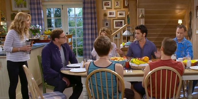 'Fuller House' First Trailer Features 90s References, Sassy Kimmy and Many More