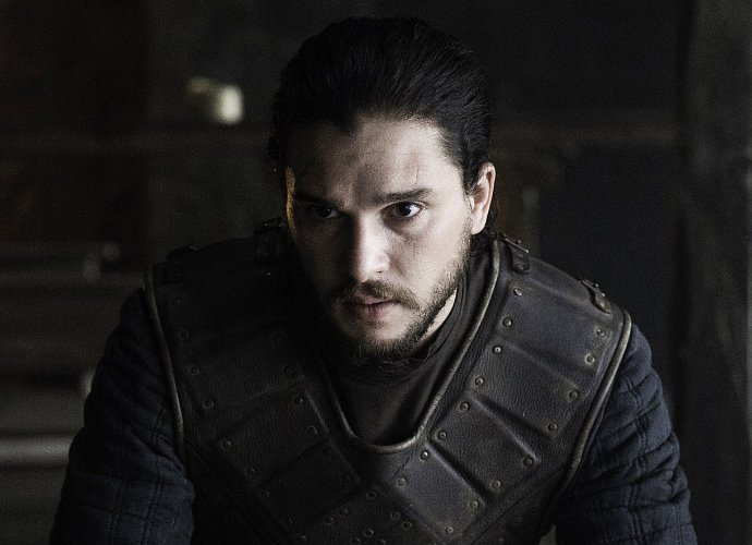 'Game of Thrones' Season 7 Set Pics: First Look at Kit Harington in Full Costume