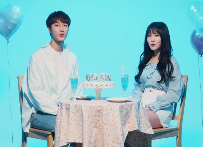 IZ's Jihoo Serenades GFriend's Yuzu in 'Heart Signal' Colorful Music Video