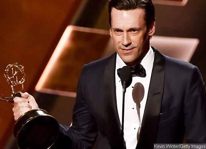 Golden Globes 2016 'Mozart in the Jungle' Is Surprise Winner in Comedy