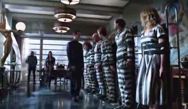 'Gotham' New Season 2 Clip: Theo Meets the Lunatics in Arkham