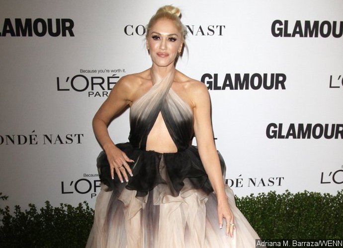 Gwen Stefani Sweetly Thanks Blake Shelton as She's Honored at Glamour's Event
