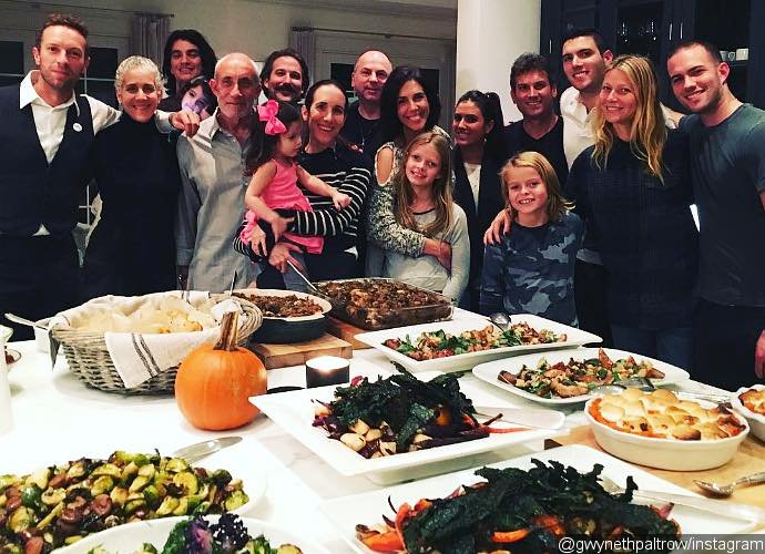 Gwyneth Paltrow Shares Rare Pic of Family Gathering With Chris Martin and Their Kids on Thanksgiving