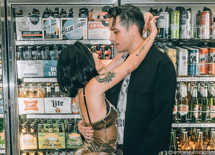 Officially Dating? Halsey and G-Eazy Share Passionate Kiss in Steamy Instagram Pic