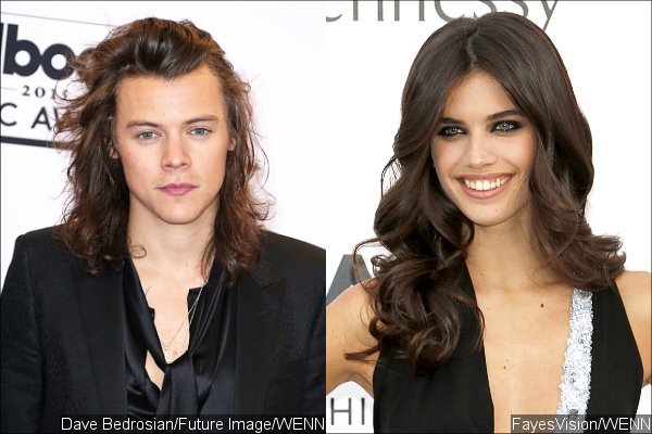 Harry Styles Sparks Sara Sampaio Dating Rumors After Pictured Hugging and Kissing