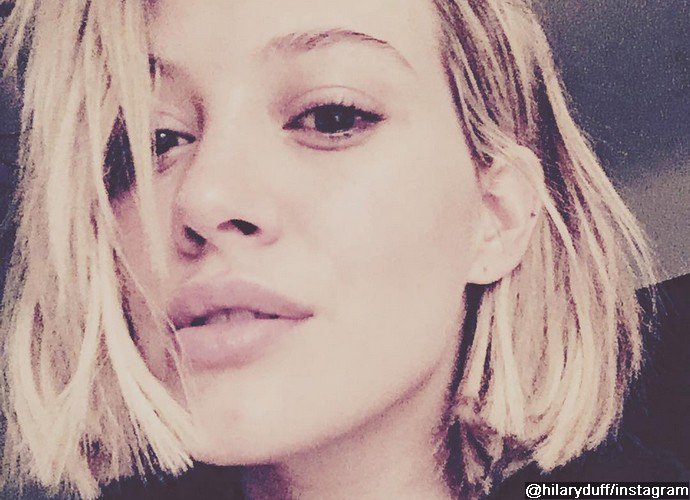 Short Hair Don T Care Hilary Duff Debuts New Haircut On Instagram