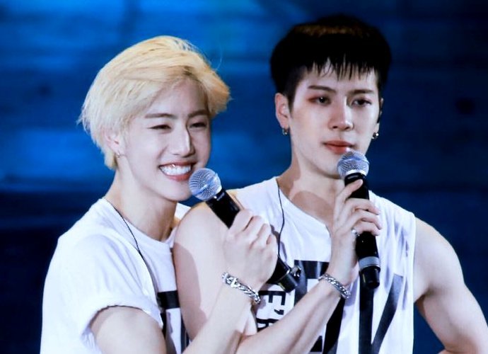 Got7 S Jackson Buys Groupmate Mark A 16k Friendship Bracelet