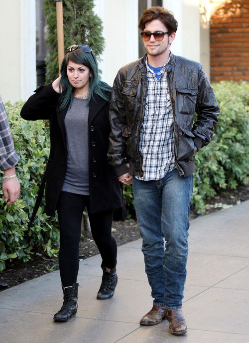 Sheila Rathbone Who Is Wife Of Jackson Rathbone? – HWGD