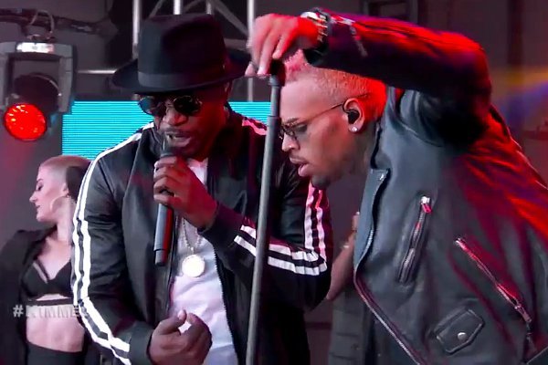Jamie Foxx Announces New Album, Performs 'You Changed Me' With Chris Brown on 'Kimmel'