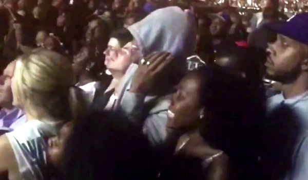 Video of Jay-Z Grooving to Beyonce's Performance Goes Viral