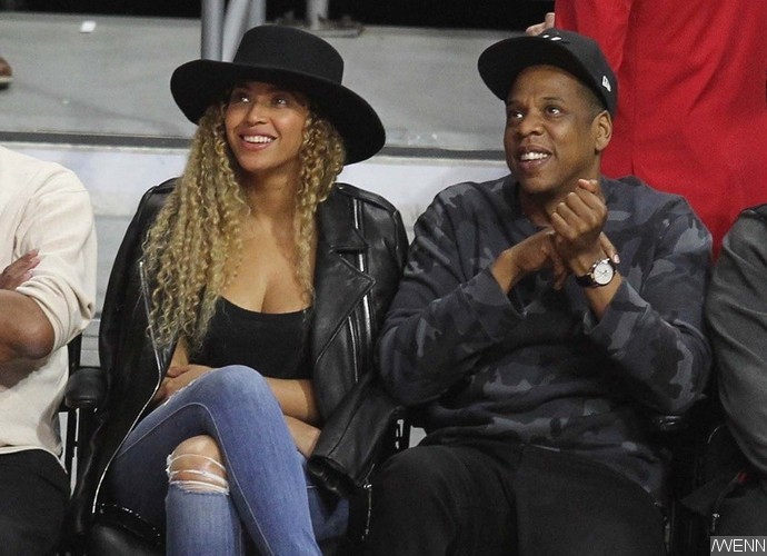 Jay-Z Spotted Leaving Home Amid Speculation That Beyonce Has Given Birth