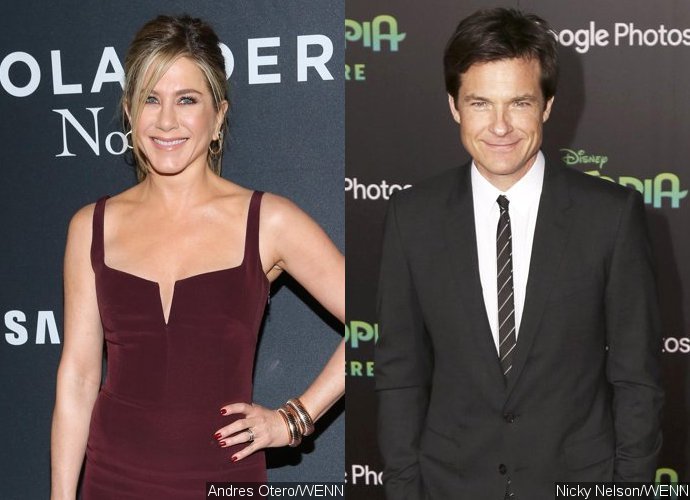 Jennifer Aniston and Jason Bateman Reunite for 'Office Christmas Party'
