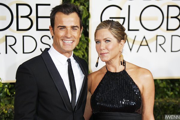 Jennifer Aniston and Justin Theroux's Wedding Photos Emerge