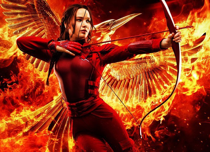 Jennifer Lawrence Shares 'Hunger Games: Mockingjay, Part 2' Final Poster