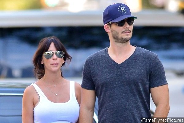 Jennifer Love Hewitt Welcomes Baby Boy With Brian Hallisay