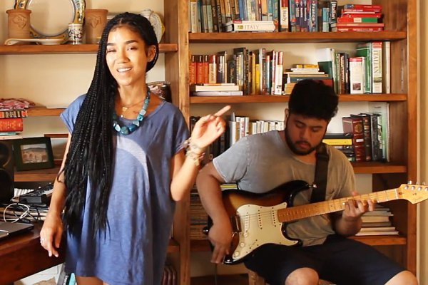 Video: Jhene Aiko Pays Tribute to Bill Withers With Her Cover of 'Aint No Sunshine'
