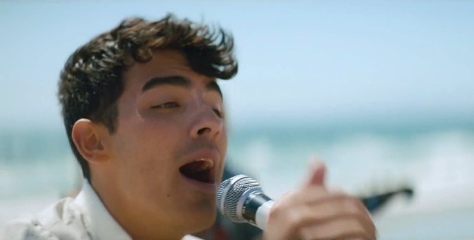 Joe Jonas' DNCE Previews 'Cake by the Ocean' Music Video, Announces 'Swaay' EP