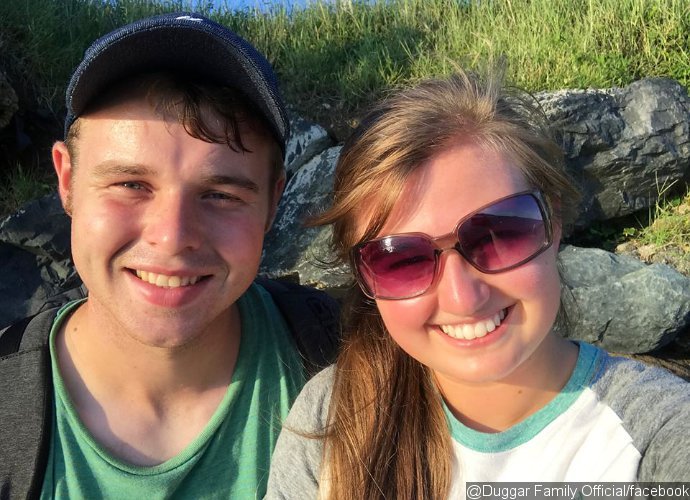 Joseph Duggar Marries 19-Year-Old Fiancee Kendra Caldwell. See Their Wedding Pic