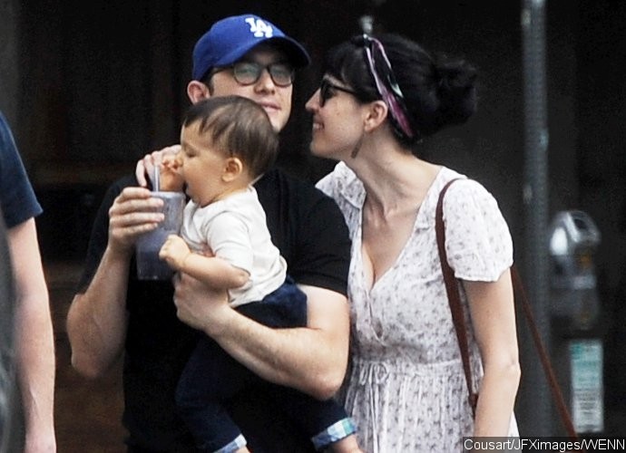 Joseph Gordon Levitt And Wife Tasha Mccauley Are Expecting Baby No 2