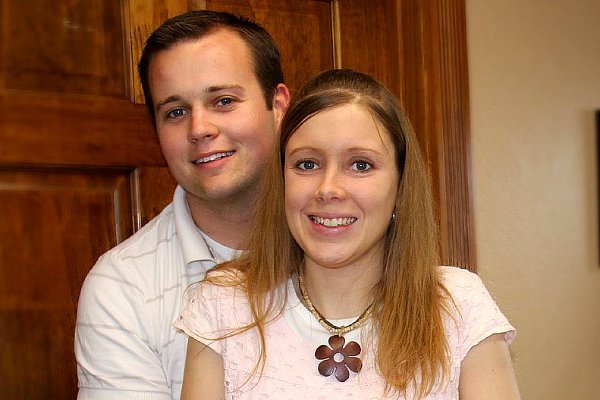 Josh and Anna Duggar's Official Website Removed Following Molestation Scandal