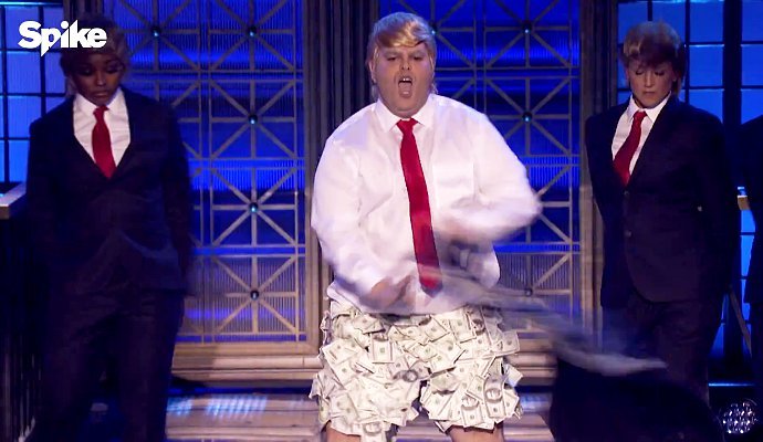 Josh Gad Spoofs Donald Trump and Gets Racy in Preview of 'Lip Sync Battle'