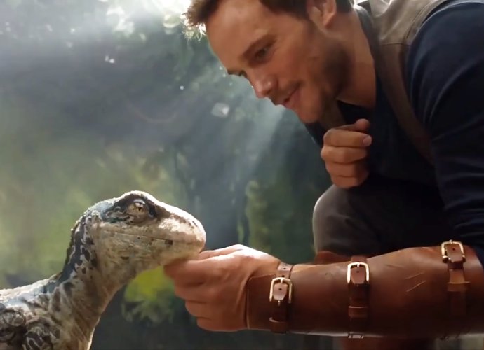 First 'Jurassic World: Fallen Kingdom' Footage Shows Baby Dino Can Be Cute