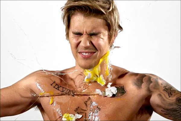 Justin Bieber Pelted With Eggs in First Teaser for Comedy Central Roast