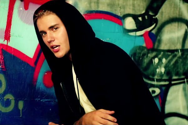 Justin Bieber Secretly Gives Selena Gomez a Shout-Out in 'What Do You Mean' Video