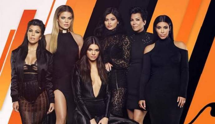 'Keeping Up with the Kardashians' Resumes Filming Two Weeks After Kim Robbery