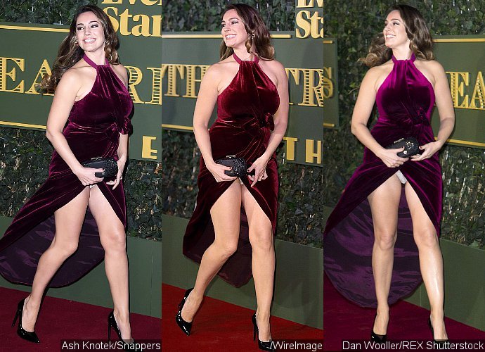 Her Marilyn Monroe Moment! Kelly Brook Flashes Panties at Evening Standard Theatre Awards