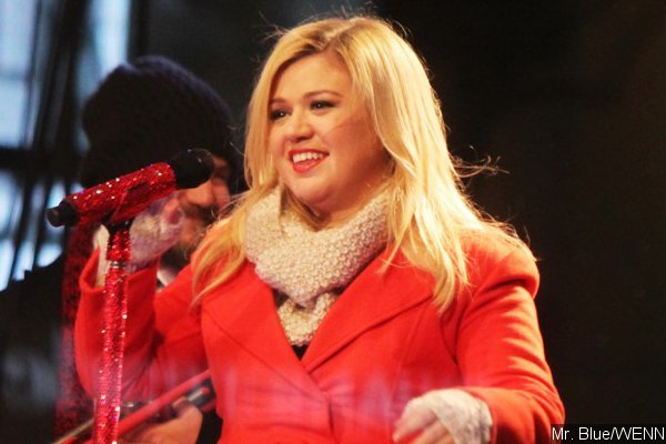 Kelly Clarkson Announces 'Piece by Piece' Tour Dates