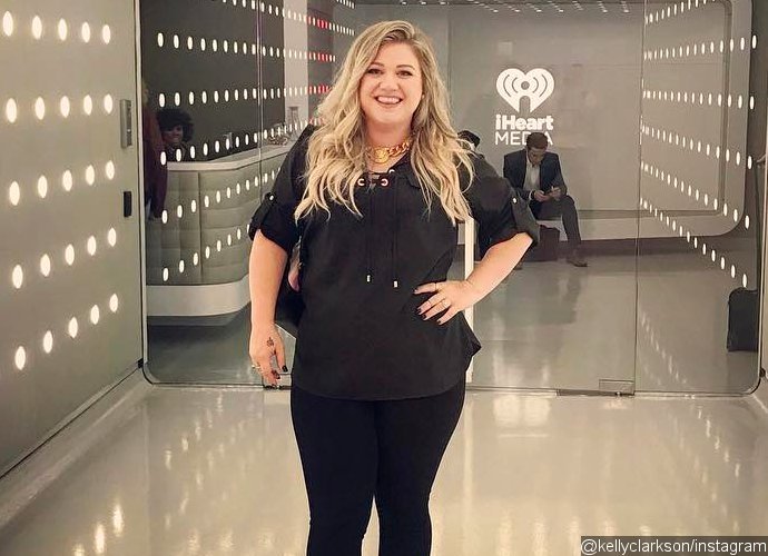 Kelly Clarkson Opens Up About Dark 'Skinny' Era, Says She Wanted to Kill Herself