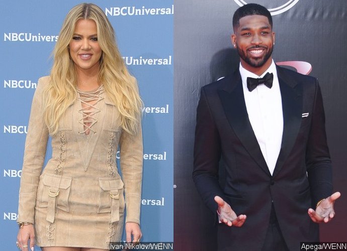 Khloe Kardashian Kisses New Boyfriend Tristan Thompson on Snapchat