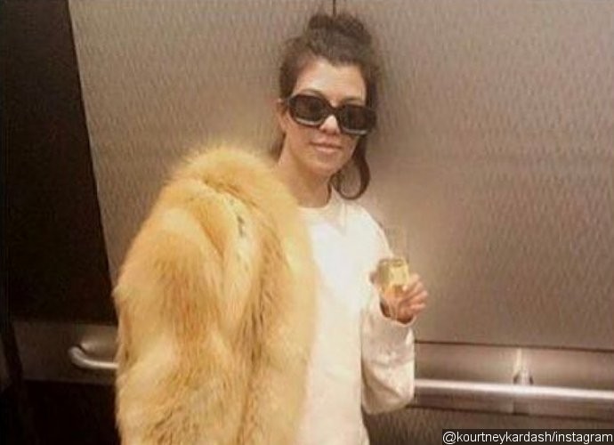 Kourtney Kardashian Slammed for 'Mental Breakdown' Meme