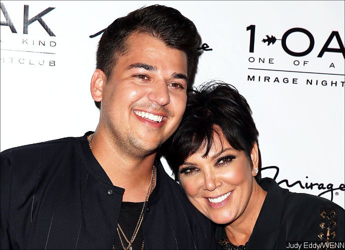 Kris Jenner Dons Blue Wig in St. Barts as Rob Kardashian Is Diagnosed With Diabetes
