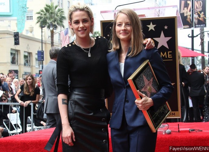 Kristen Stewart Pays Sweet Tribute to Jodie Foster at Walk of Fame Ceremony. Watch It!
