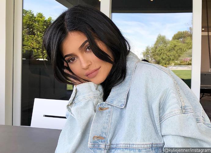 Kylie Jenner Covers Up in Baggy Tracksuit While Making Her Second Post-Pregnancy Appearance