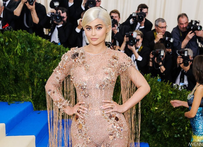 Kylie Jenner Shares Epic Bathroom Selfie at Met Gala Despite No-Selfie Rule