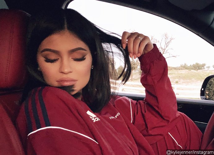 The Queen Is Back! Kylie Jenner Shares First Instagram Pics Since Welcoming Her Baby