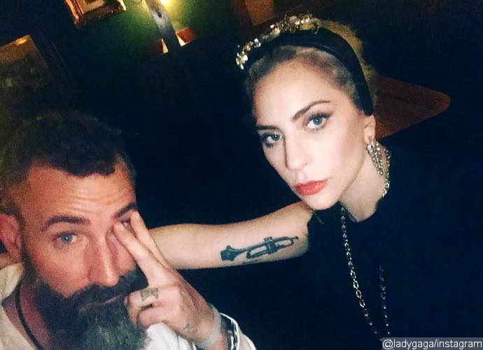 lady-gaga-works-on-upcoming-album-with-d