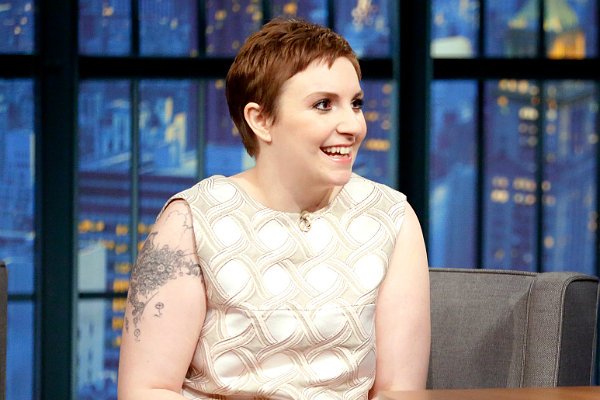 Lena Dunham Debuts Chic Pixie Haircut