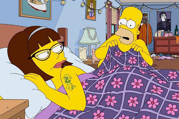 Lena Dunham Teases Bedroom Scene With Homer on 'The Simpsons'