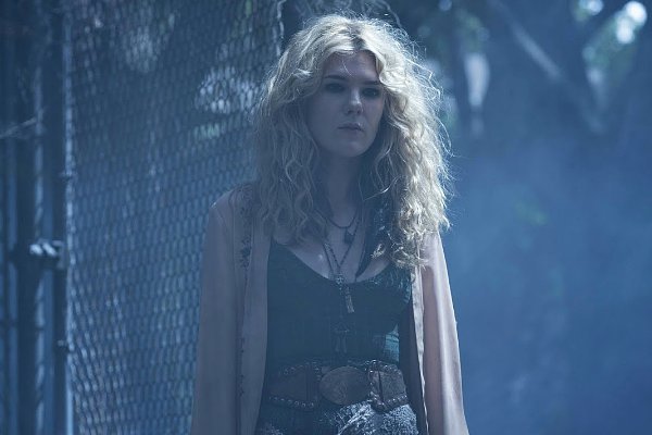 Lily Rabe to Rejoin 'American Horror Story' for 'Hotel' as Serial Killer