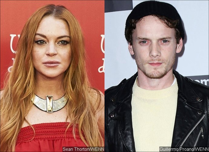 Lindsay Lohan Blames Hollywood for the Death of Anton Yelchin