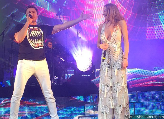 Is It Lindsay Lohan's Engagement Ring That She Wears at Duran Duran's Concert? Not So Fast!